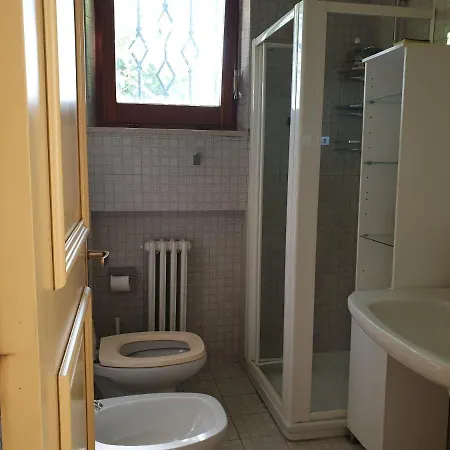 Ai Tre Tigli Con Giardino Privato Sirolo