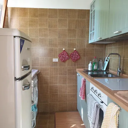 Ai Tre Tigli Con Giardino Privato Appartement