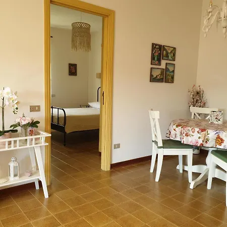 Lägenhet Ai Tre Tigli Con Giardino Privato Sirolo